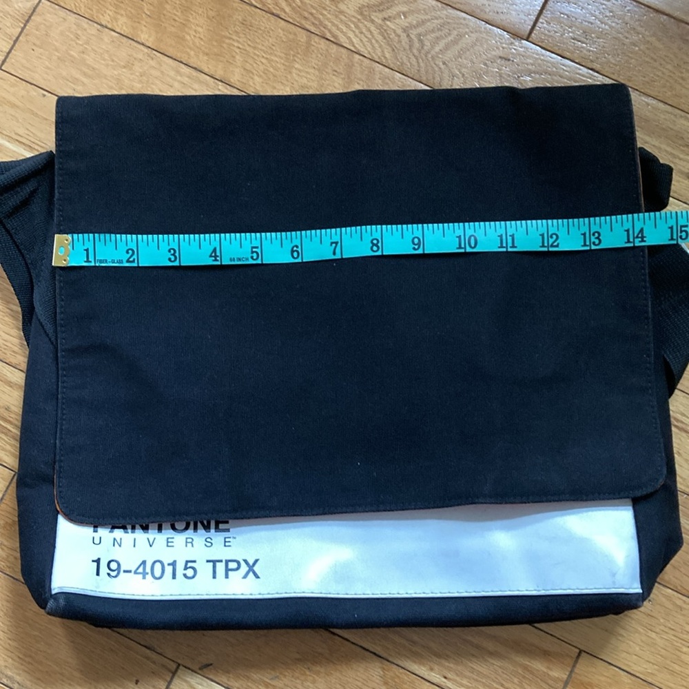 Pantone Messenger Bag - Picture 13 of 15